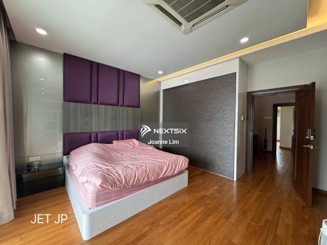 Warehouse for sale in Johor