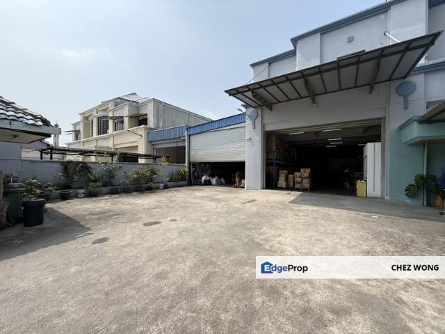 Warehouse for sale in Petaling, Alam Impian