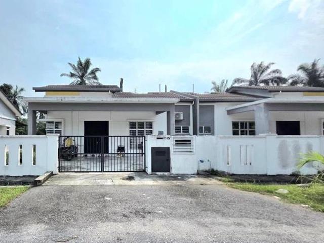 Terraced House for sale in Jenjarom, Selangor