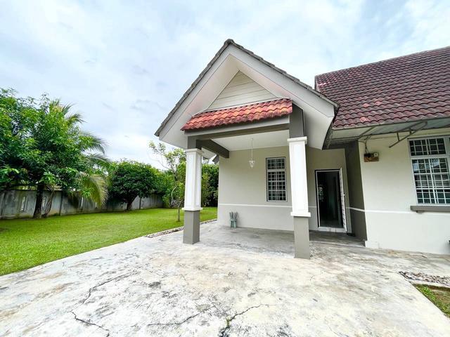 Residential House for sale in Tanjong Sepat, Selangor