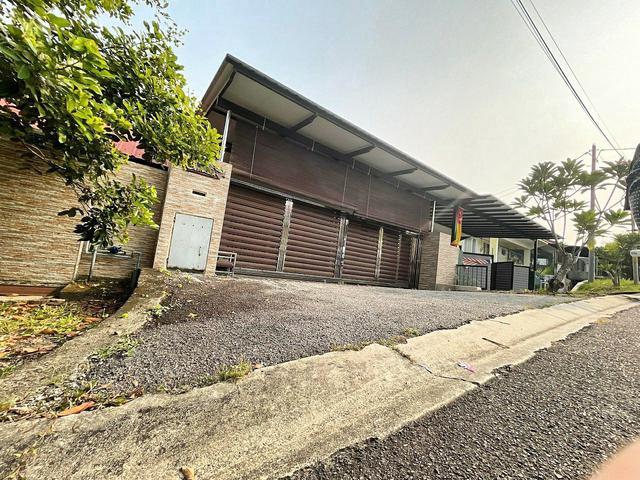 Residential House for sale in Bandar Baru Salak Tinggi, Sepang