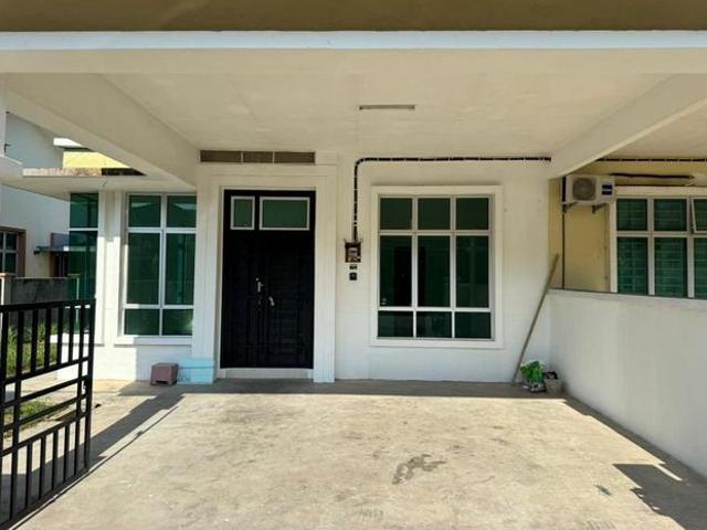 Residential House for sale in Malaka