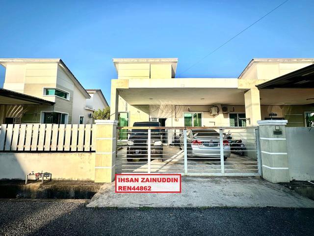 Residential House for sale in Kuala Kedah, Kedah