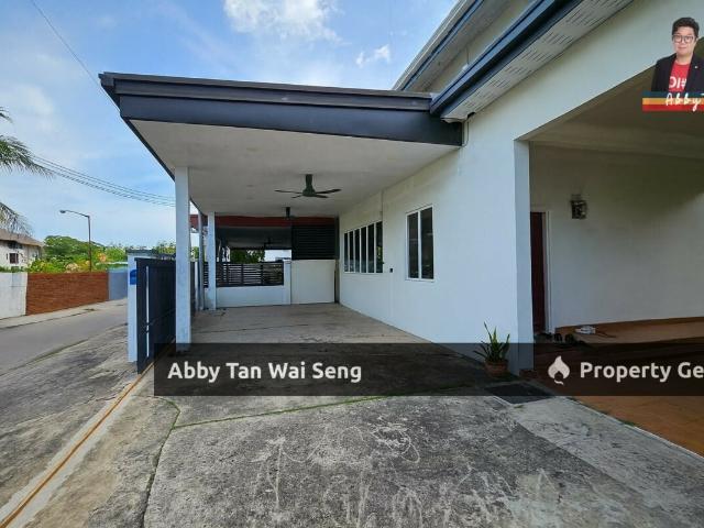 Residential House for sale in Likas, Sabah