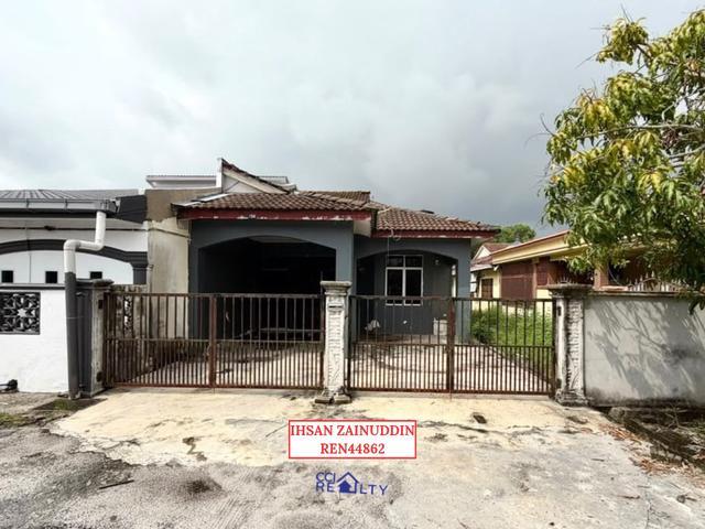 Residential House for sale in Kuala Kedah, Kota Setar