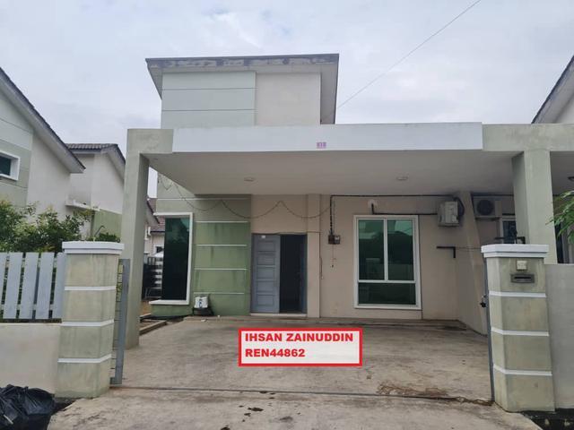 Residential House for sale in Kuala Kedah, Kedah