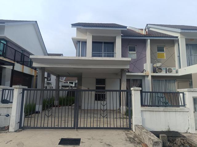 Residential House for sale in Shah Alam, Petaling