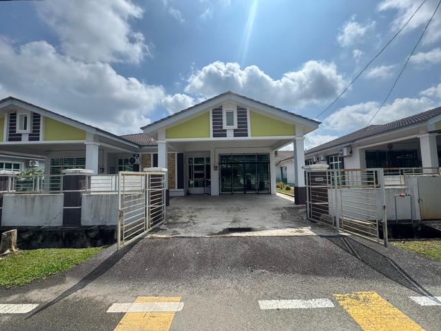 Residential House for sale in Gemencheh, Negeri Sembilan