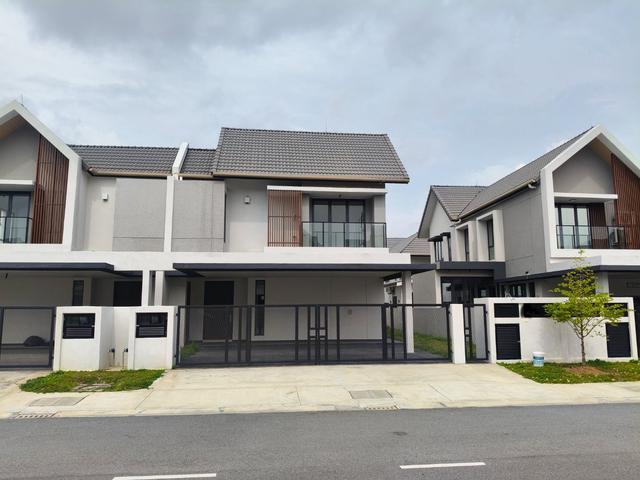 Residential House for rent in Tanjong Sepat, Selangor