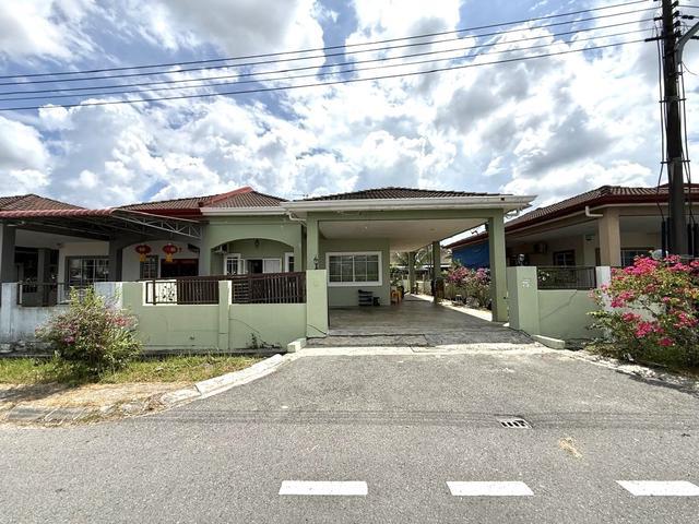 Residential House for sale in Kuching, Sarawak