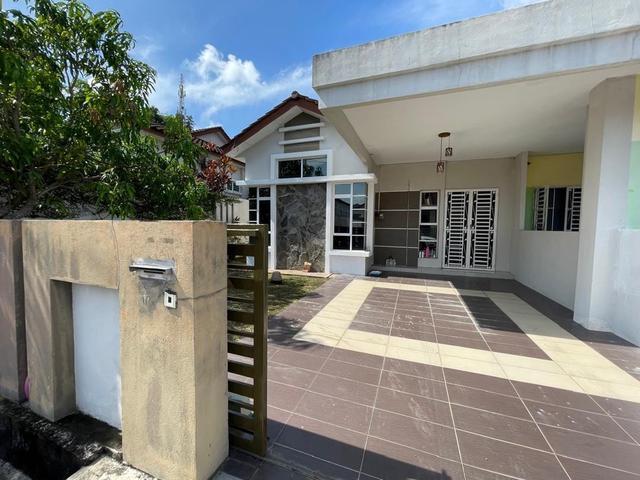 Residential House for sale in Lunas, Kedah