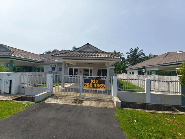 Residential House for sale in Dengkil, Sepang