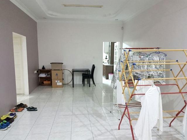 House for sale in Kuching