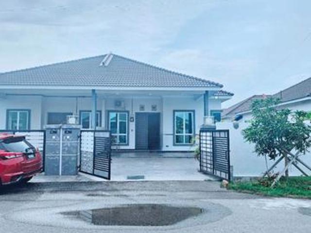 Residential House for sale in Telok Mas, Malaka