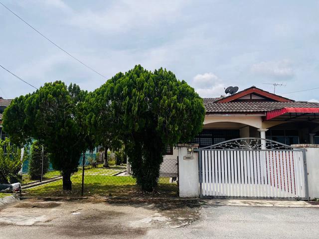 Residential House for sale in Kuala Kedah, Kedah