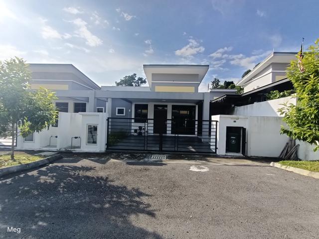 Residential House for sale in Kajang, Langat