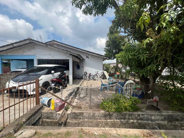 Residential House for sale in Pekan, Pahang