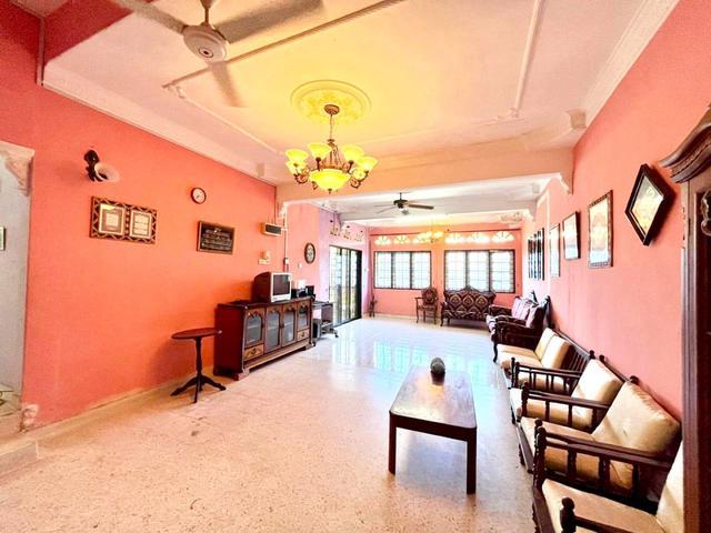 Residential House for sale in Malaka