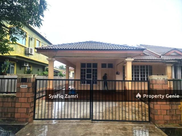 Residential House for sale in Pahang