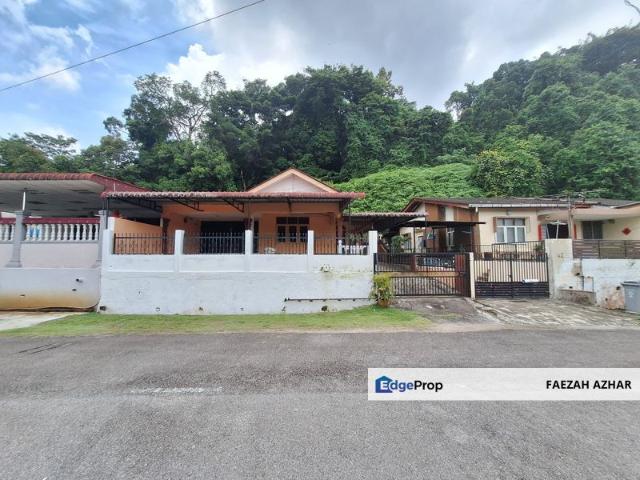 House for sale in Batu Pahat, Johor