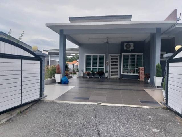 Residential House for sale in Sendayan Village, Negeri Sembilan