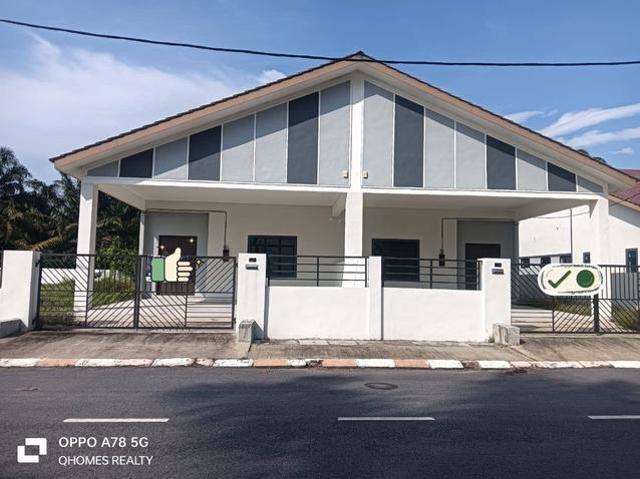 Residential House for sale in Perak, Langkap