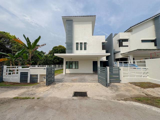 Bungalow for sale in Kajang, Langat