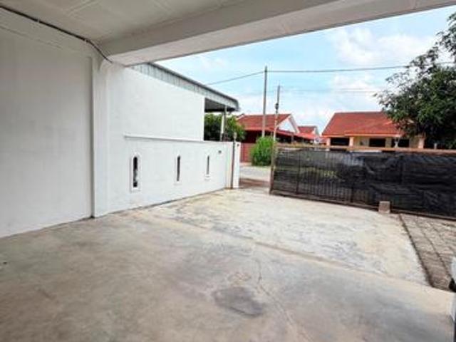 Residential House for sale in Padang Serai, Kulim