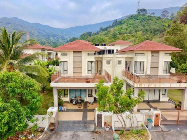 Residential House for sale in Sendayan Village, Negeri Sembilan