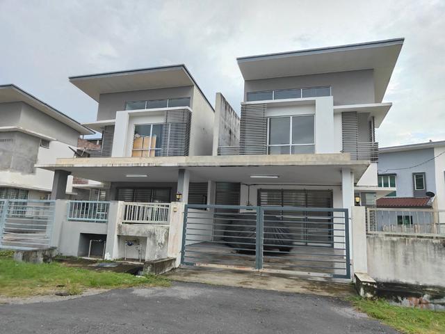 Residential House for sale in Kuala Selangor