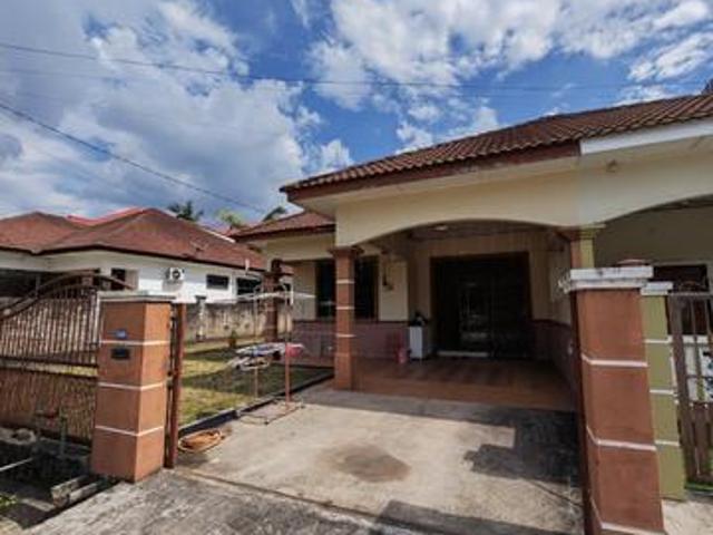 Residential House for sale in Lunas, Kedah