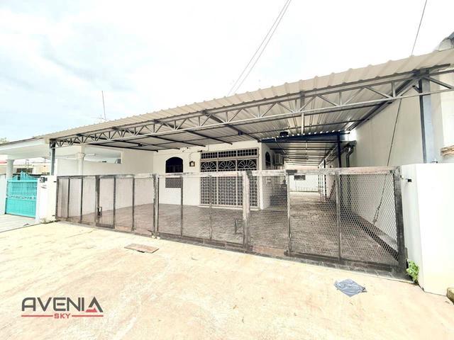 Residential House for sale in Lunas, Kedah