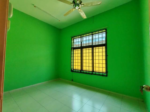 Residential House for sale in Malaka
