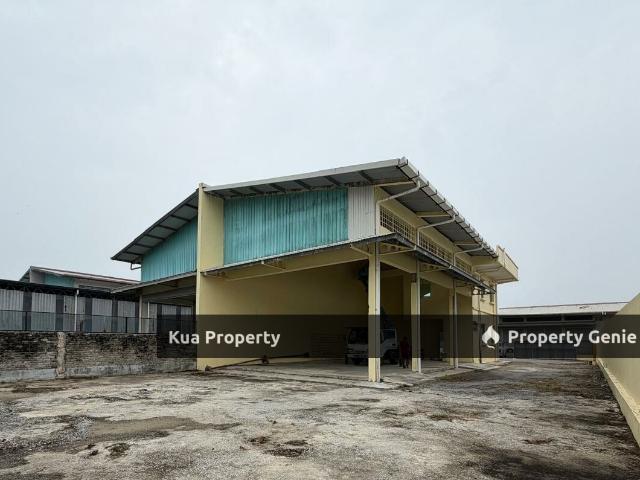 Warehouse for sale in Sejingkat, Bahagian Kuching