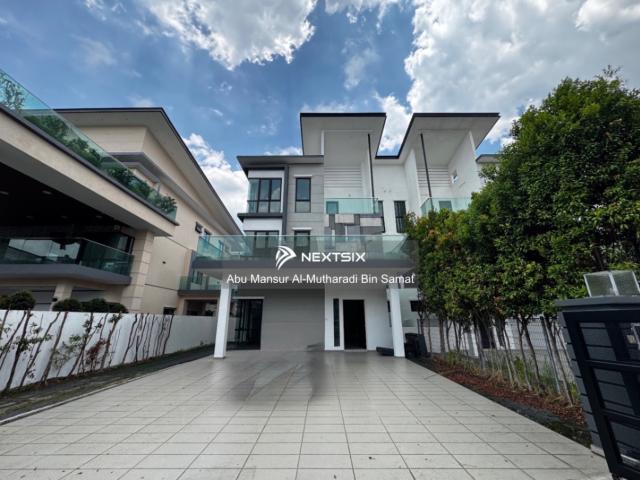 House for rent in Kajang, Langat