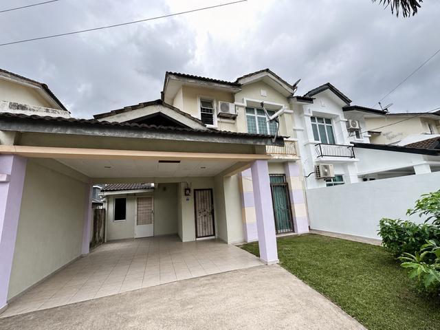 Residential House for sale in Malaka