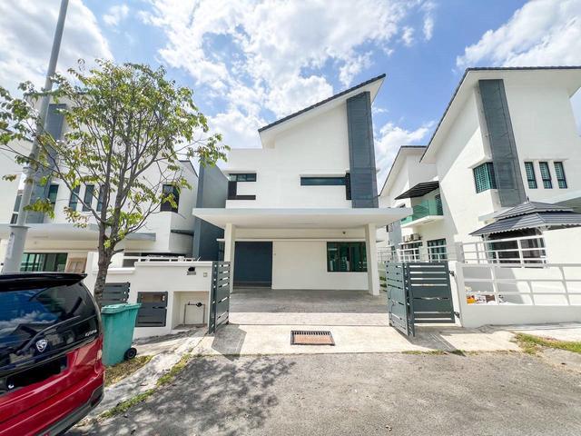 Residential House for sale in Kajang, Langat