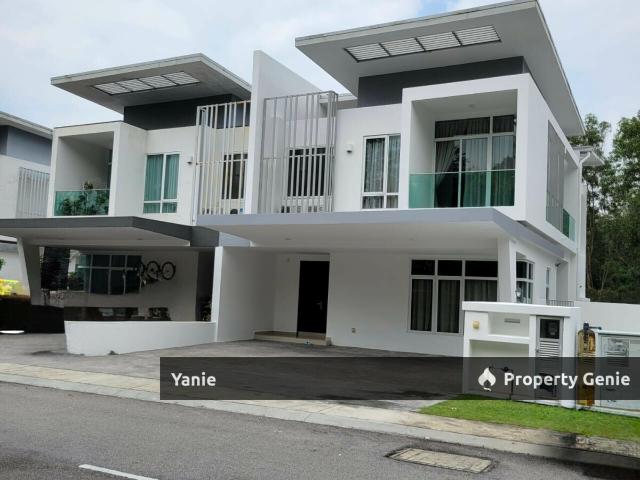 Residential House for sale in Tanjong Sepat, Selangor