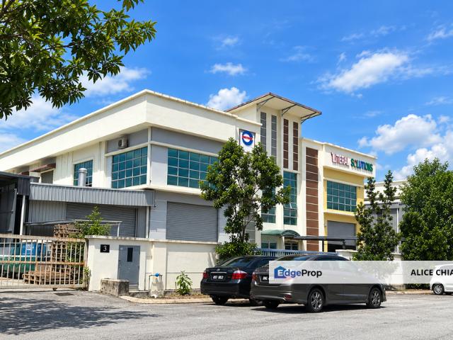 Warehouse for rent in Petaling, Subang Jaya