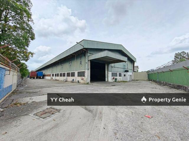 Warehouse for rent in Kawasan Perindustrian Pengkalan, Majlis Bandaraya Ipoh