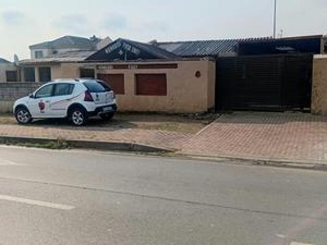 House for sale in Soweto, Gauteng
