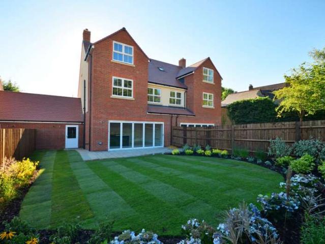 Farm for sale in Batchworth