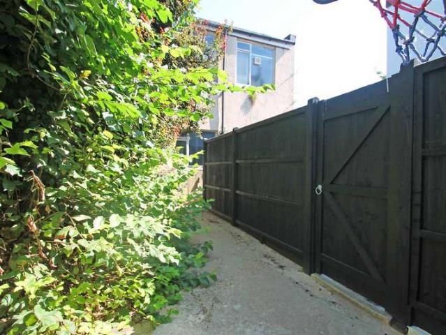 Farm for sale in Aldrington