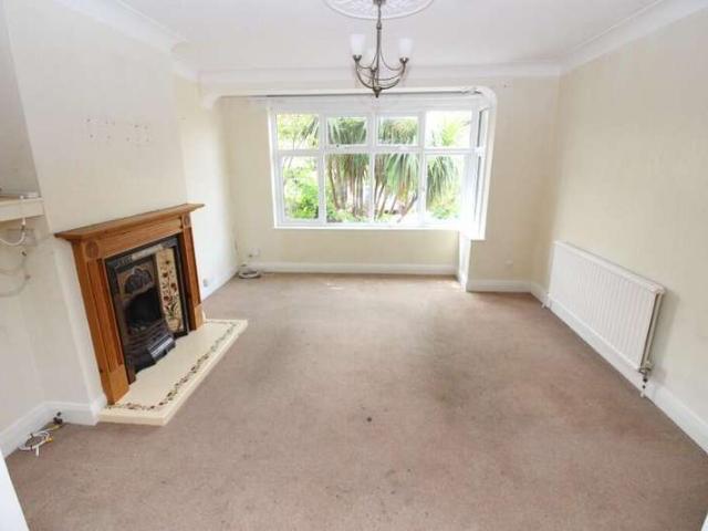 Farm for sale in Worcester Park, Greater London