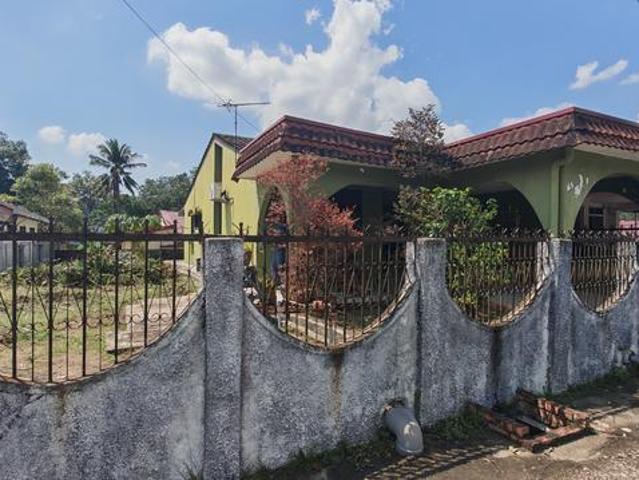 Residential House for sale in Tampin, Negeri Sembilan