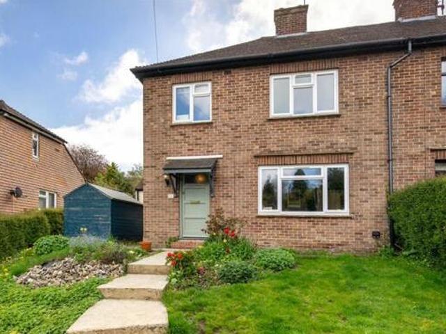 House for sale in Hillview, Surrey