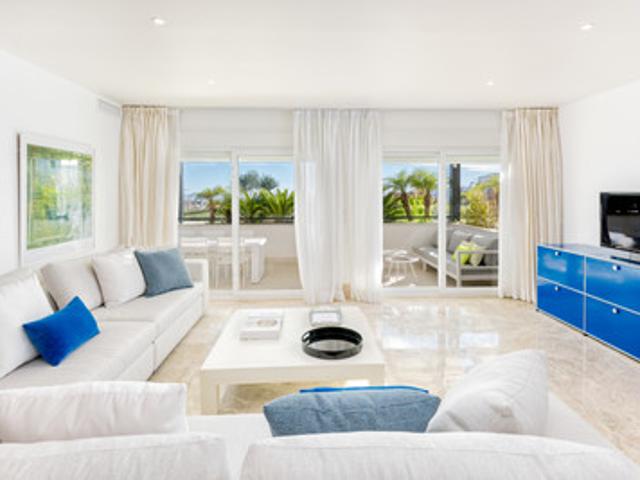 Casa en alquiler en Rícmar, Costa del Sol Occidental