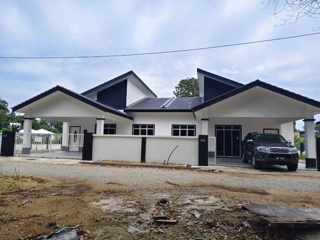 Residential House for sale in Kijal, Negeri Terengganu