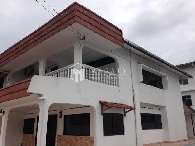 House for rent in Taman Ungku, Johor Bahru