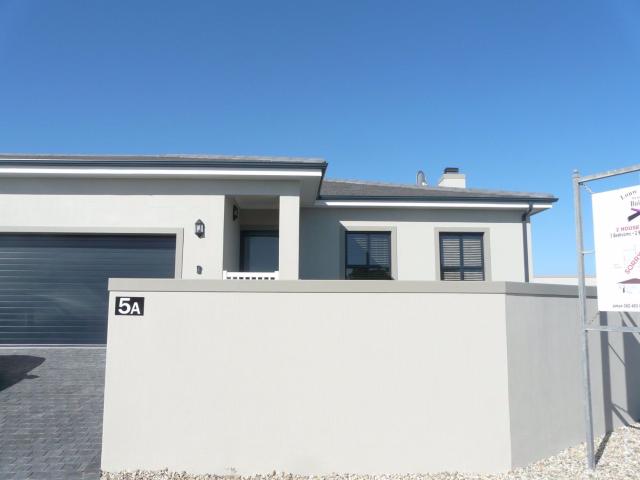 House for rent in West Coast, Riebeeck Valley